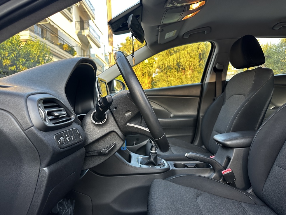Hyundai i30 Premium ΕΛΛΗΝΙΚΗΣ ΑΝΤΙΠΡΟΣΩΠΕΙΑΣ