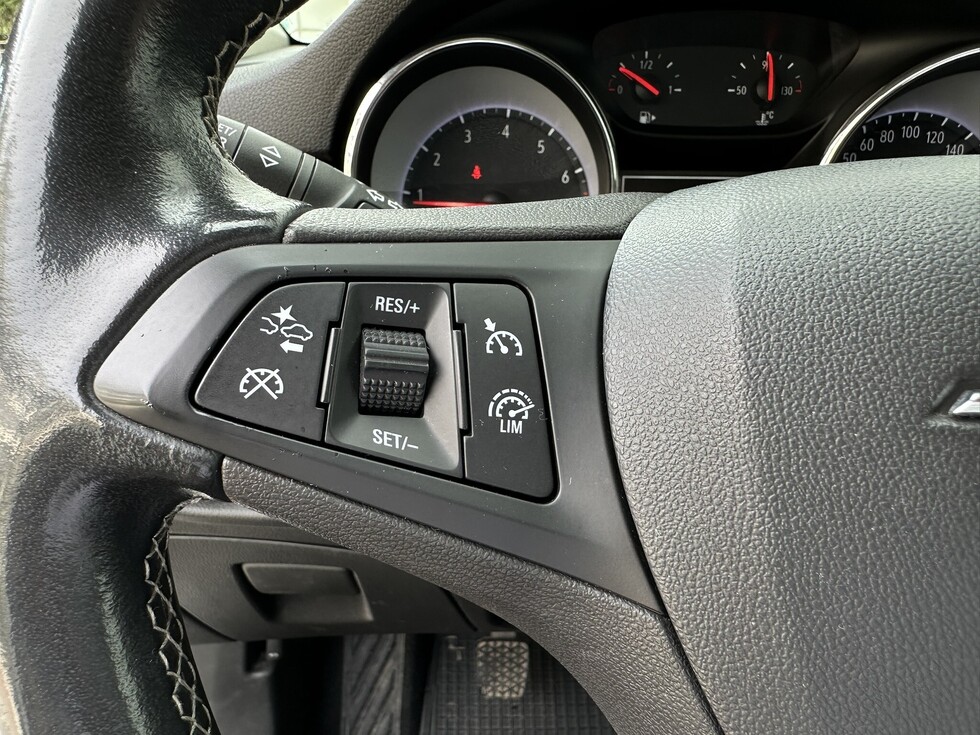 Opel Astra Elegance ΕΛΛΗΝΙΚΗΣ ΑΝΤΙΠΡΟΣΩΠΕΙΑΣ
