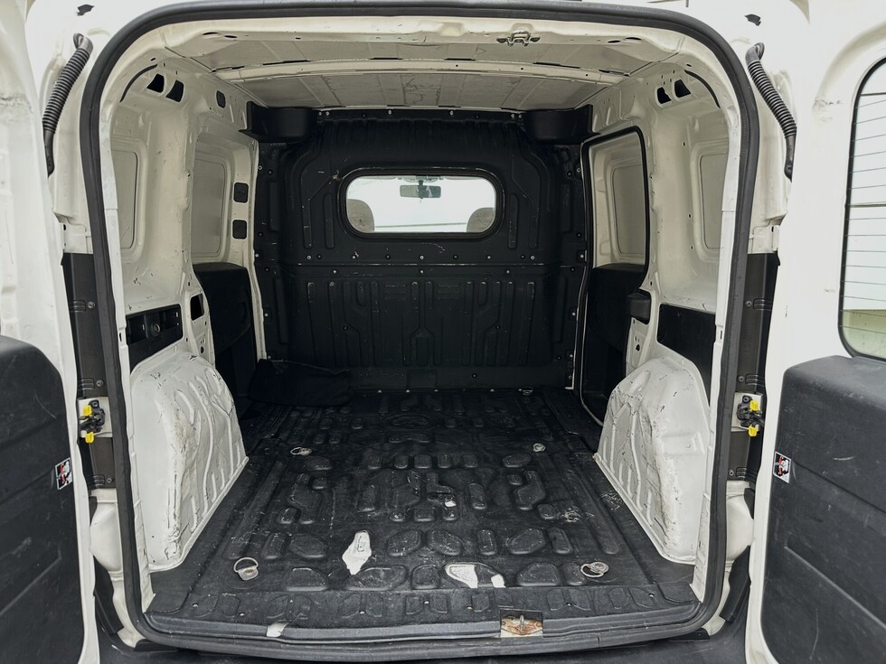 Fiat Doblo ΕΛΛΗΝΙΚΗΣ ΑΝΤΙΠΡΟΣΩΠΕΙΑΣ