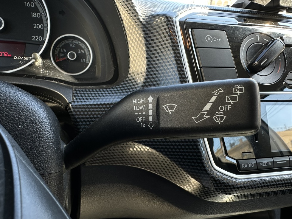 Volkswagen Up  ΑΥΤΟΜΑΤΟ ΕΛΛΗΝΙΚΗΣ ΑΝΤΙΠΡΟΣΩΠΕΙΑΣ