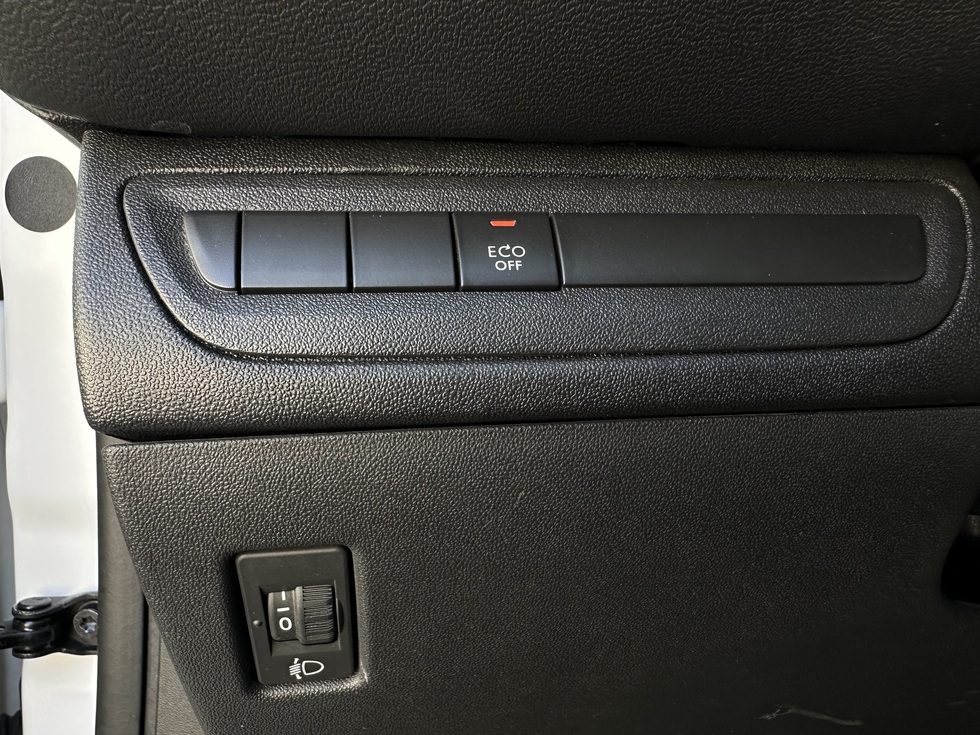 Peugeot 208 ΕΛΛΗΝΙΚΗΣ ΑΝΤΙΠΡΟΣΩΠΕΙΑΣ