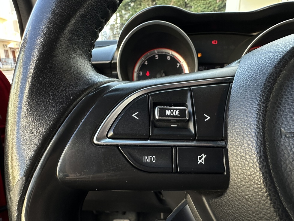 Suzuki Swift ΕΛΛΗΝΙΚΗΣ ΑΝΤΙΠΡΟΣΩΠΕΙΑΣ