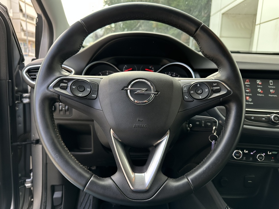 Opel Crossland X  ΕΛΛΗΝΙΚΗΣ ΑΝΤΙΠΡΟΣΩΠΕΙΑΣ