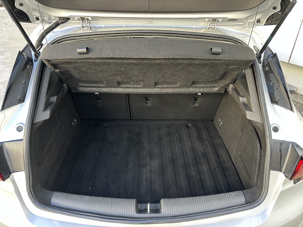 Opel Astra Christmas Offer - ΔΩΡΟ ΤΕΛΗ 2026 !!