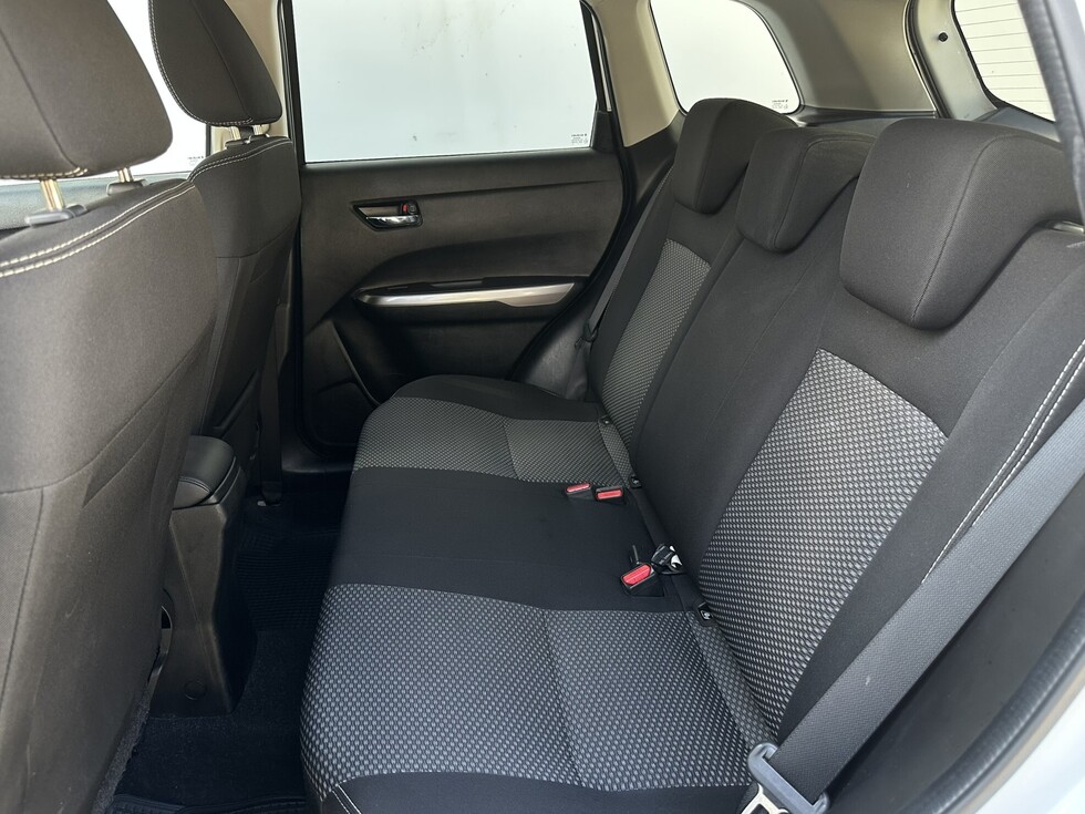 Suzuki Vitara HYBRID 4x4 ΕΛΛΗΝΙΚΗΣ ΑΝΤΙΠΡΟΣΩΠΕΙΑΣ