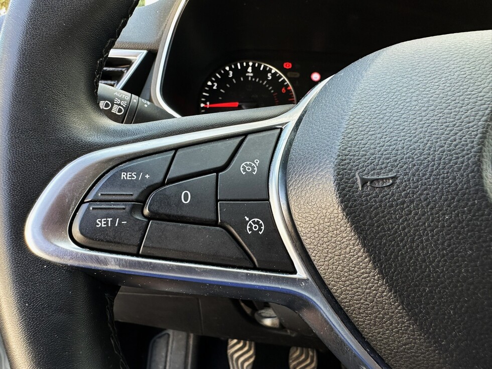 Renault Clio ΕΛΛΗΝΙΚΗΣ ΑΝΤΙΠΡΟΣΩΠΕΙΑΣ