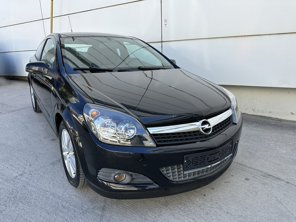 Opel Astra GTC ΕΛΛΗΝΙΚΗΣ ΑΝΤΙΠΡΟΣΩΠΕΙΑΣ
