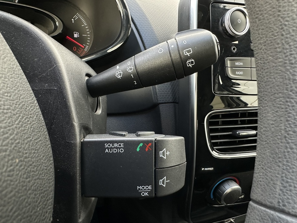 Renault Clio ΕΛΛΗΝΙΚΗΣ ΑΝΤΙΠΡΟΣΩΠΕΙΑΣ