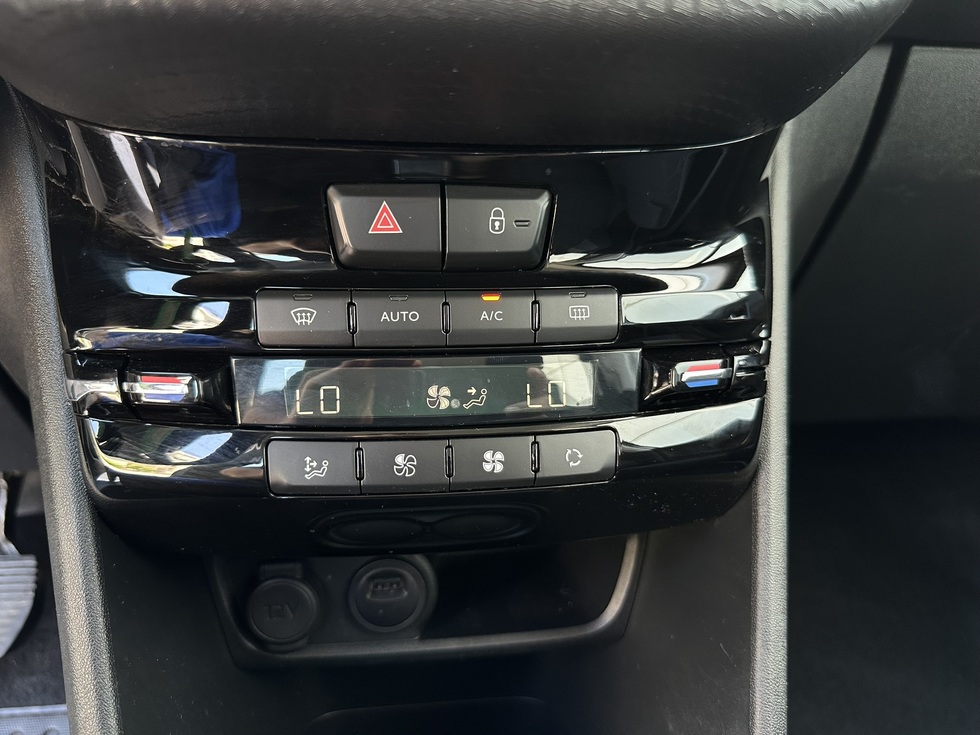 Peugeot 2008 ΕΛΛΗΝΙΚΗΣ ΑΝΤΙΠΡΟΣΩΠΕΙΑΣ