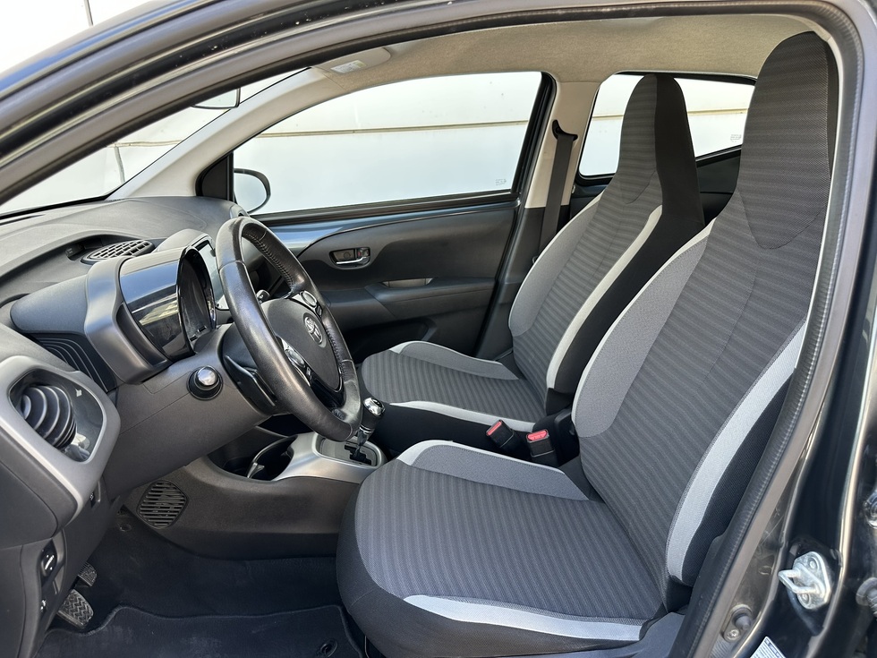 Toyota Aygo X-Play ΑΥΤΟΜΑΤΟ ΕΛΛΗΝΙΚΗΣ ΑΝΤΙΠΡΟΣΩΠΕΙΑΣ