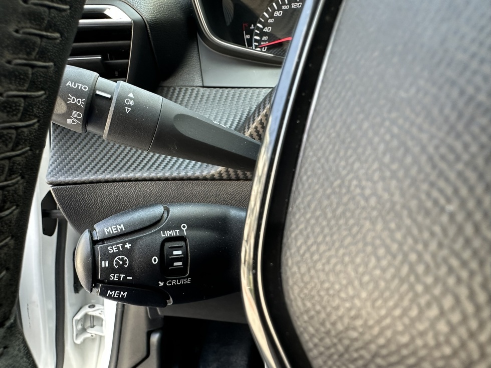Peugeot 208 ΕΛΛΗΝΙΚΗΣ ΑΝΤΙΠΡΟΣΩΠΕΙΑΣ