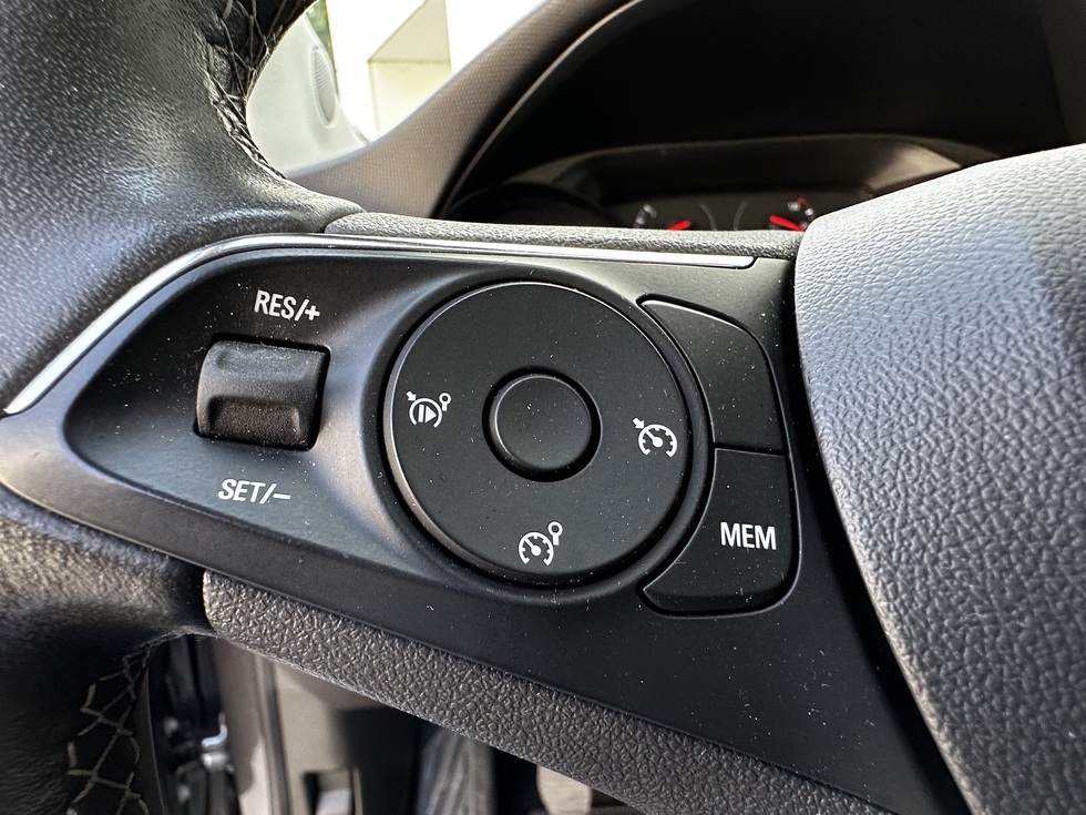 Opel Crossland  Business ΕΛΛΗΝΙΚΗΣ ΑΝΤΙΠΡΟΣΩΠΕΙΑΣ