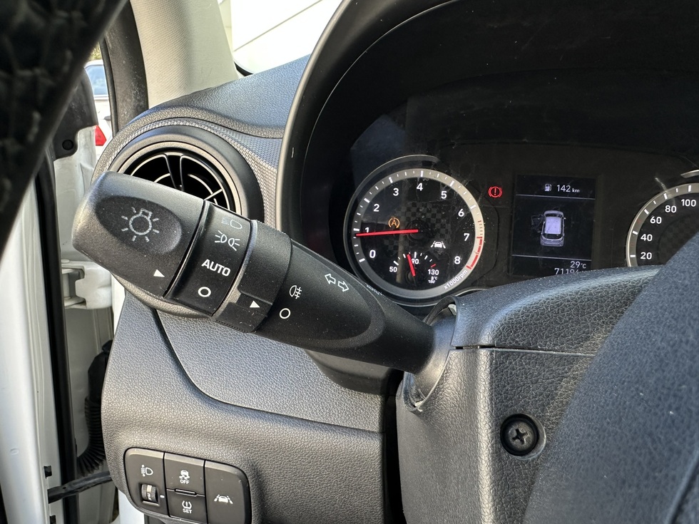 Hyundai i 10 ΕΛΛΗΝΙΚΗΣ ΑΝΤΙΠΡΟΣΩΠΕΙΑΣ