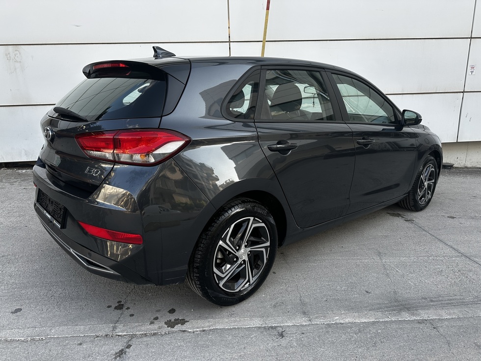 Hyundai i30 Premium ΕΛΛΗΝΙΚΗΣ ΑΝΤΙΠΡΟΣΩΠΕΙΑΣ