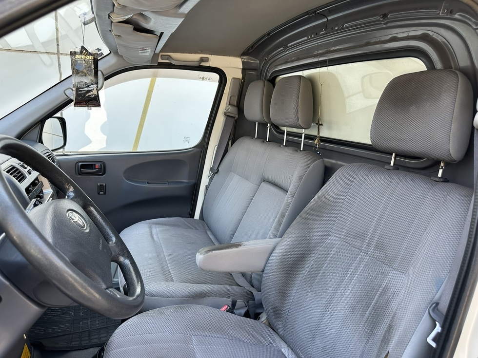 Toyota Hiace ΨΥΚΤΙΚΟΣ ΘΑΛΑΜΟΣ ΕΛΛΗΝΙΚΗΣ ΑΝΤΙΠΡΟΣΩΠΕΙΑΣ