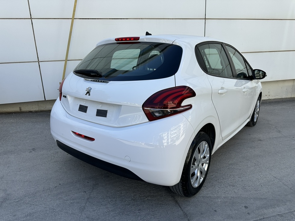Peugeot 208 VAN ΕΛΛΗΝΙΚΗΣ ΑΝΤΙΠΡΟΣΩΠΕΙΑΣ