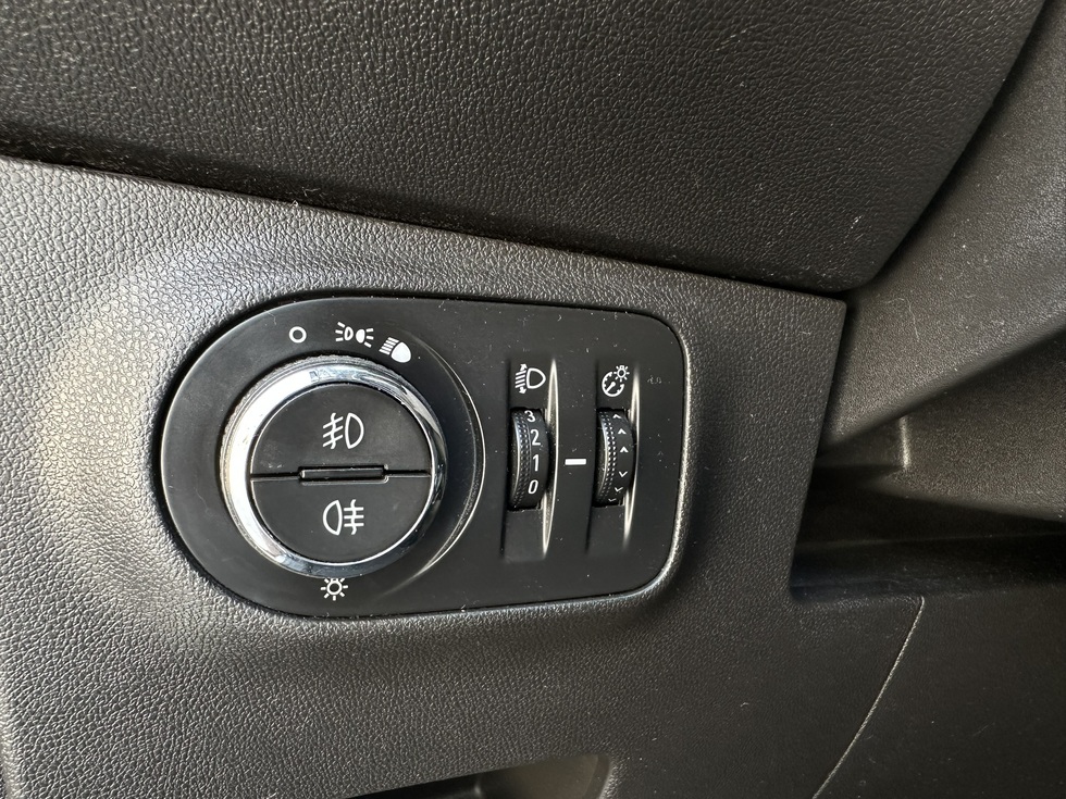 Opel Corsa ΕΛΛΗΝΙΚΗΣ ΑΝΤΙΠΡΟΣΩΠΕΙΑΣ