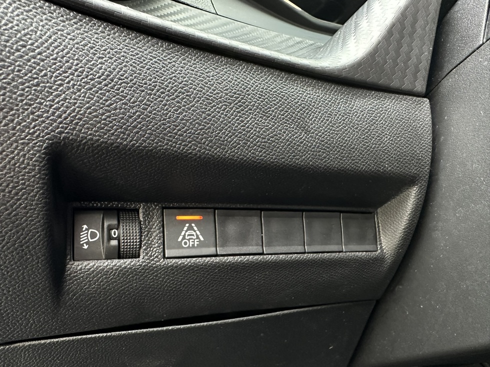 Peugeot 208 ΕΛΛΗΝΙΚΗΣ ΑΝΤΙΠΡΟΣΩΠΕΙΑΣ