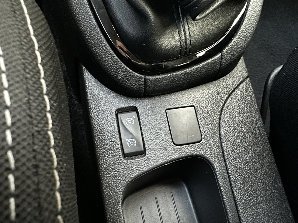 Renault Clio ΕΛΛΗΝΙΚΗΣ ΑΝΤΙΠΡΟΣΩΠΕΙΑΣ