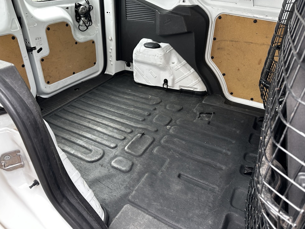 Ford Transit Courier ΕΛΛΗΝΙΚΗΣ ΑΝΤΙΠΡΟΣΩΠΕΙΑΣ