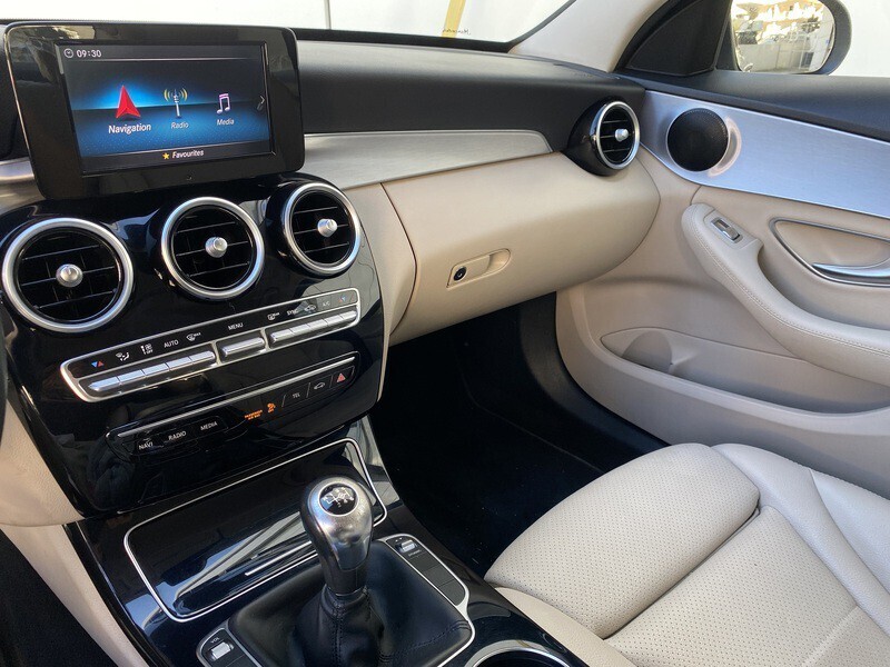 Mercedes C200 D ΕΛΛΗΝΙΚΗΣ ΑΝΤΙΠΡΟΣΩΠΕΙΑΣ