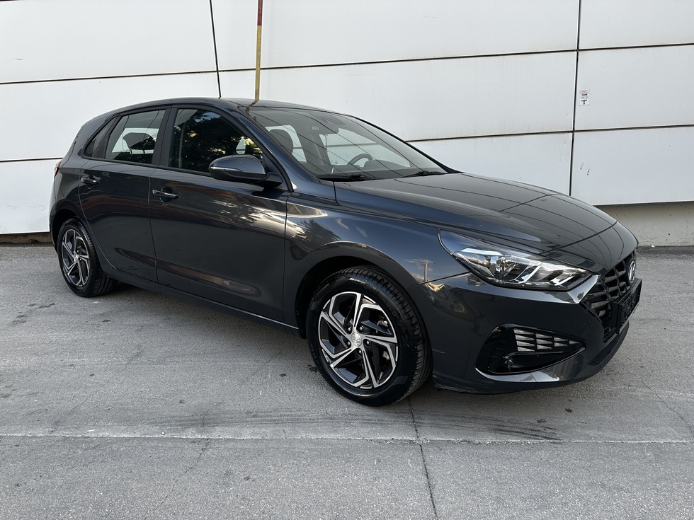 Hyundai i30 Premium ΕΛΛΗΝΙΚΗΣ ΑΝΤΙΠΡΟΣΩΠΕΙΑΣ