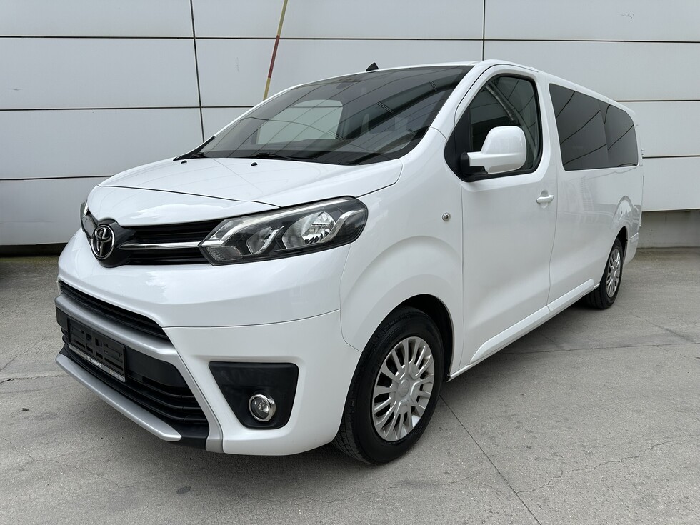 Toyota Proace (Verso)  9ΘΕΣΙΟ ΕΛΛΗΝΙΚΗΣ ΑΝΤΙΠΡΟΣΩΠΕΙΑΣ