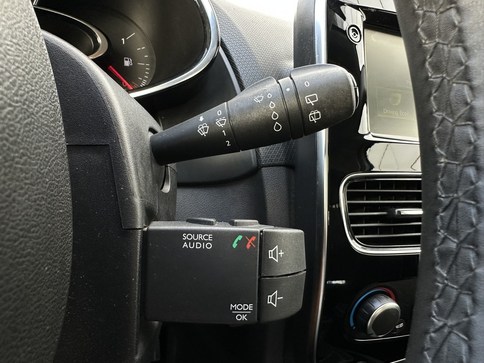 Renault Clio ΕΛΛΗΝΙΚΗΣ ΑΝΤΙΠΡΟΣΩΠΕΙΑΣ