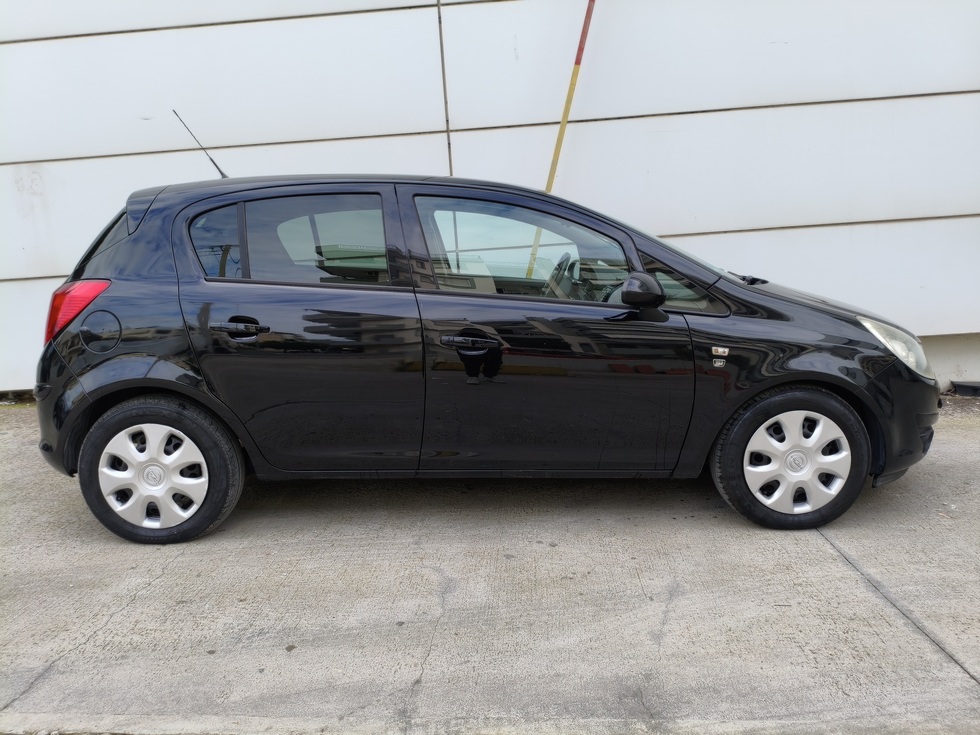 Opel Corsa Christmas Offer - ΔΩΡΟ ΤΕΛΗ 2026 !!