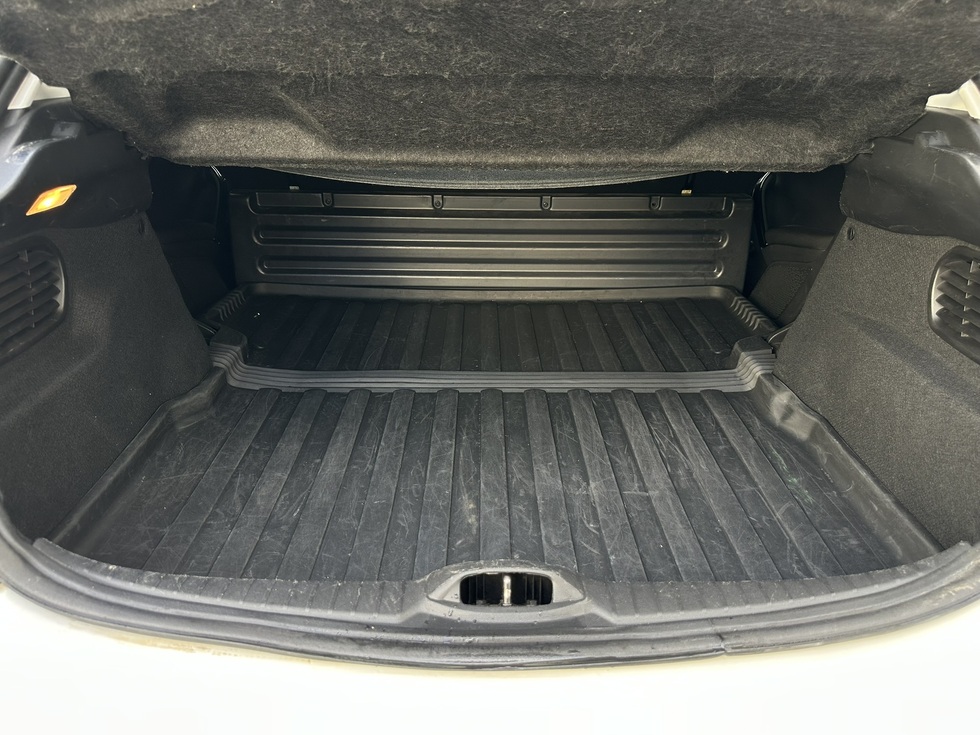 Peugeot 208 VAN ΕΛΛΗΝΙΚΗΣ ΑΝΤΙΠΡΟΣΩΠΕΙΑΣ