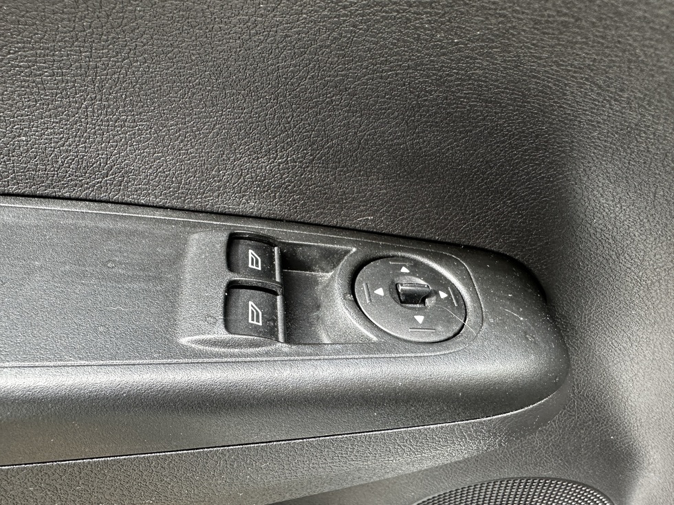 Ford Transit Courier ΕΛΛΗΝΙΚΗΣ ΑΝΤΙΠΡΟΣΩΠΕΙΑΣ