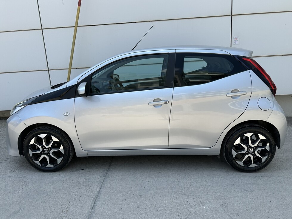 Toyota Aygo  Χ-Play ΑΥΤΟΜΑΤΟ ΕΛΛΗΝΙΚΗΣ ΑΝΤΙΠΡΟΣΩΠΕΙΑΣ
