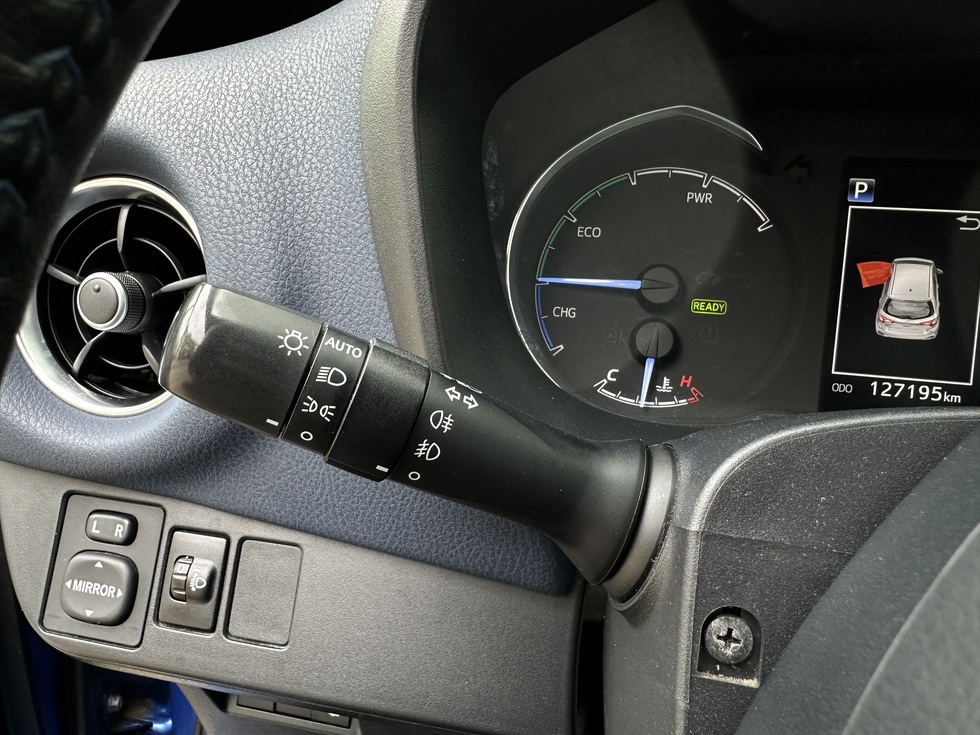 Toyota Yaris  Bi-Tone Δίχρωμο ΕΛΛΗΝΙΚΗΣ ΑΝΤΙΠΡΟΣΩΠΕΙΑΣ