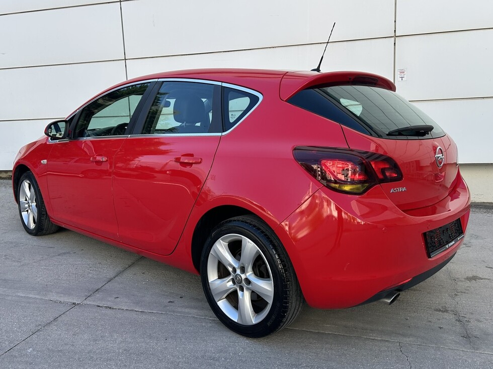 Opel Astra ΕΛΛΗΝΙΚΗΣ ΑΝΤΙΠΡΟΣΩΠΕΙΑΣ