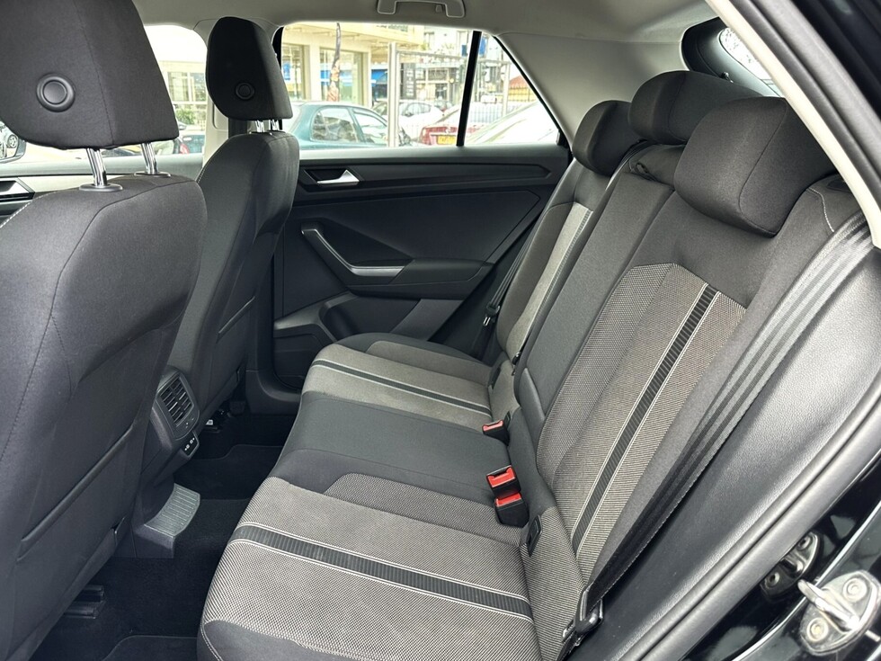 Volkswagen T-ROC Advance ΕΛΛΗΝΙΚΗΣ ΑΝΤΙΠΡΟΣΩΠΕΙΑΣ