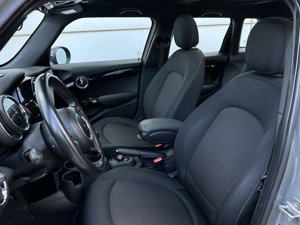 Mini Cooper ΕΛΛΗΝΙΚΗΣ ΑΝΤΙΠΡΟΣΩΠΕΙΑΣ