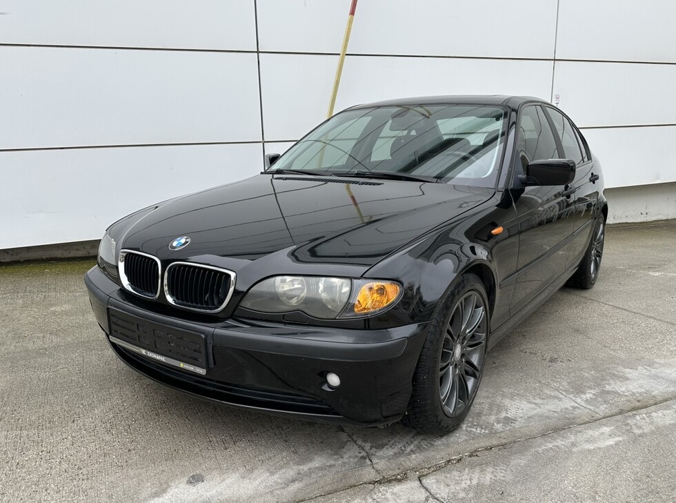 BMW 320